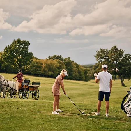 Ξενοδοχείο Maestoso - Lipica 4*