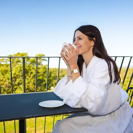 Maestoso - Lipica 4*